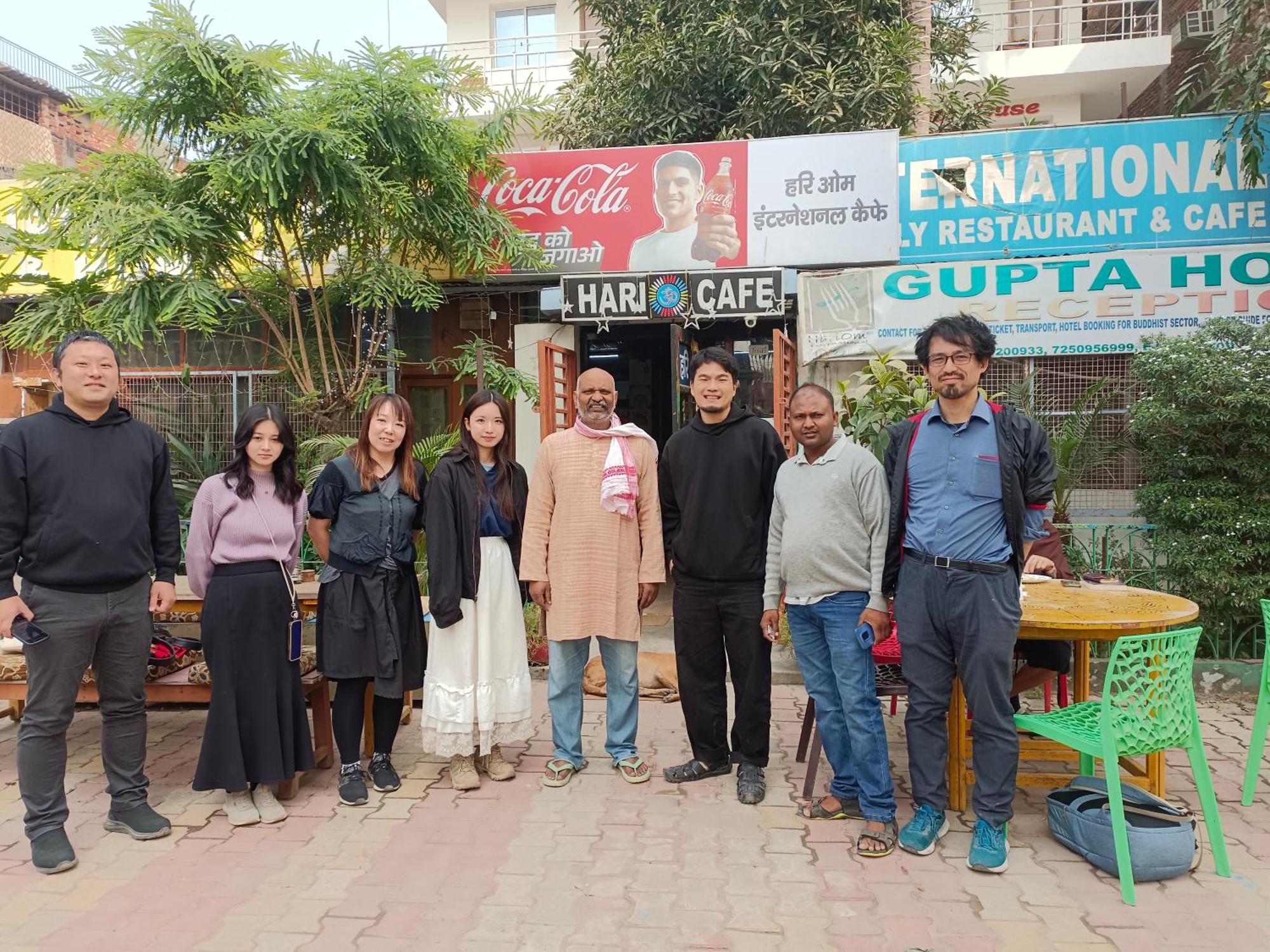 The Gupta Guest House Bodh Gaya Exteriör bild